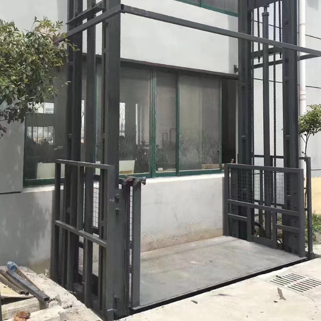 白朗5吨室外升降货梯